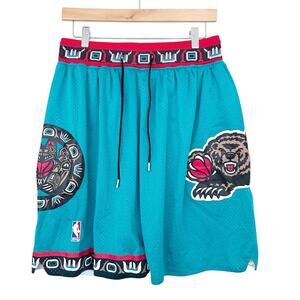 Vintage 1995-96 NBA Vancouver Grizzlies Basketball Shorts Sz M